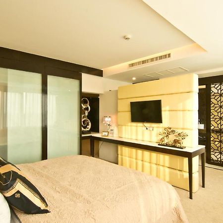 Rashmi'S Plaza Hotel В'єнтьян Екстер'єр фото