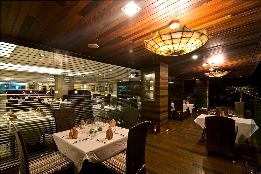 Rashmi'S Plaza Hotel В'єнтьян Екстер'єр фото