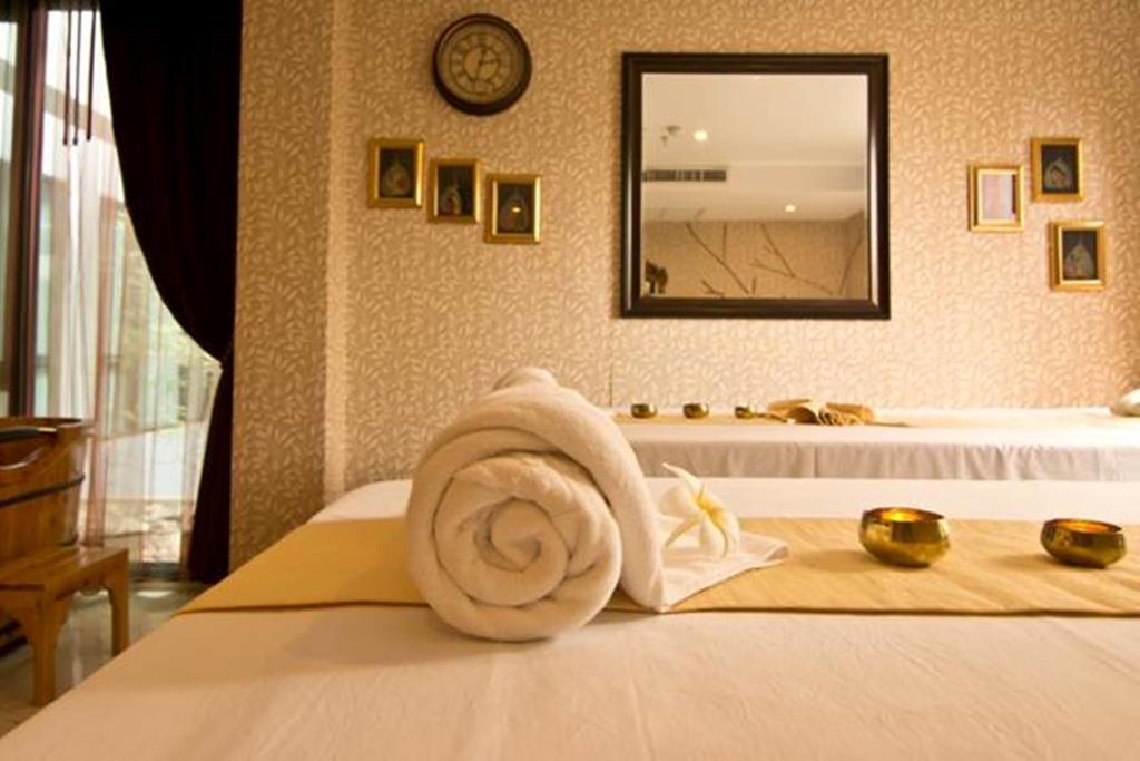 Rashmi'S Plaza Hotel В'єнтьян Екстер'єр фото