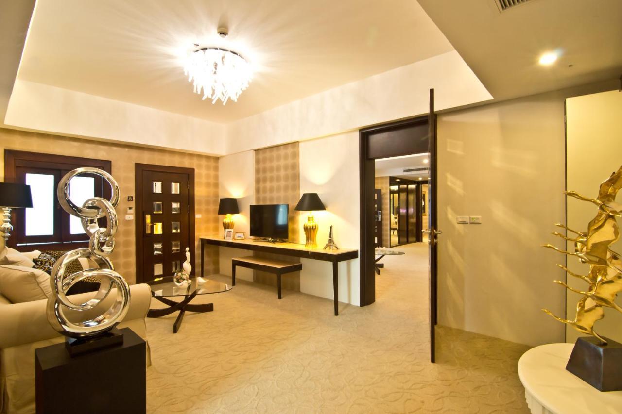 Rashmi'S Plaza Hotel В'єнтьян Екстер'єр фото